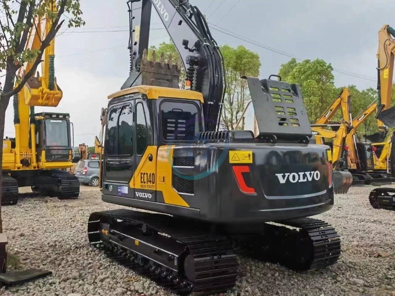 Volvo EC140 2023