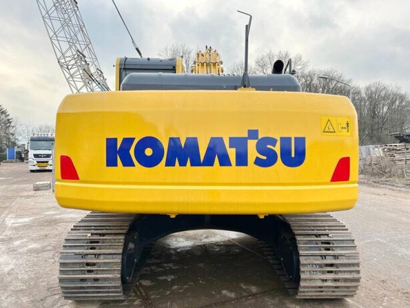 Komatsu PC210LC-10M0