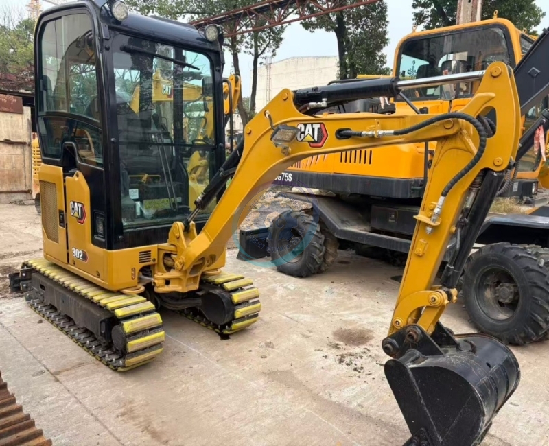 CAT 302CR 303CR