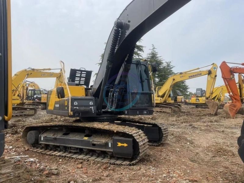 Volvo EC210